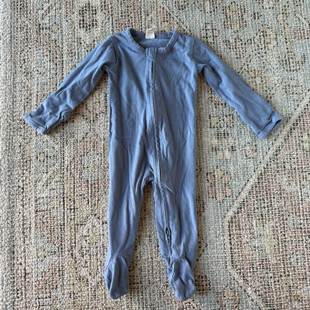 Kate Quinn Organics footed Pajamas